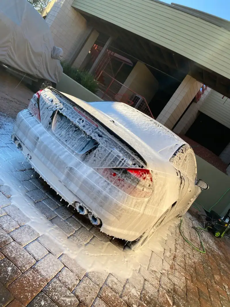 IM Detailing’s hand-wash process: a Mercedes covered in foam